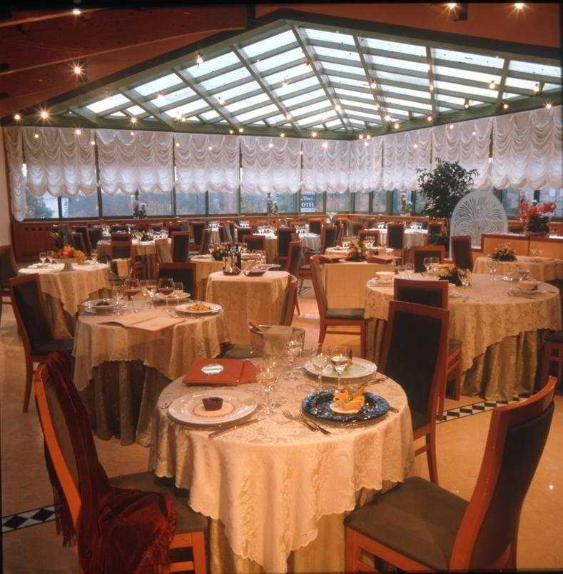 Best Western Hotel Leonardo Da Vinci Erba Zewnętrze zdjęcie